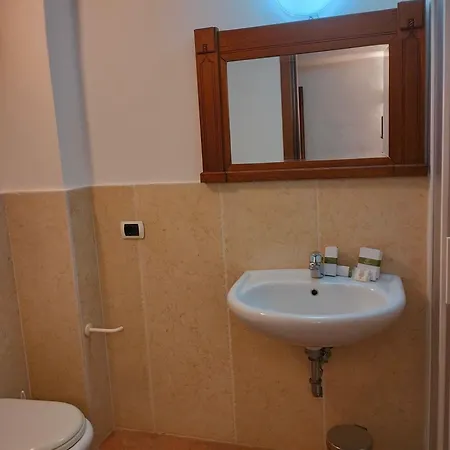 Affittacamere Palazzo Reali 3*