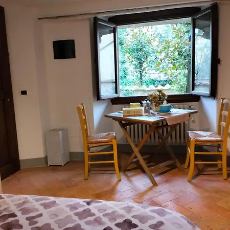 Guest house Palazzo Reali - O Nella Storia Di