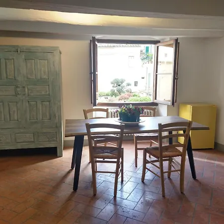 Palazzo Reali Affittacamere 3*
