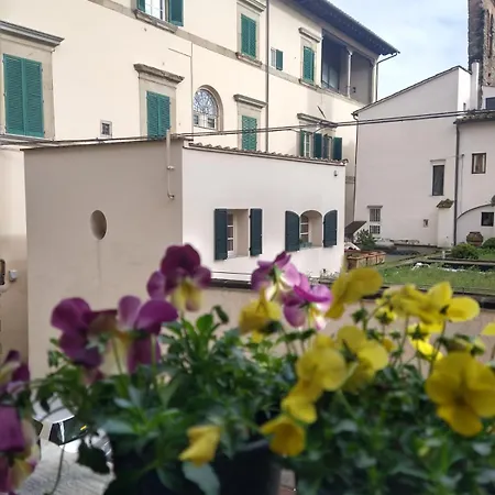 Guest house Palazzo Reali - O Nella Storia Di Pistoia
