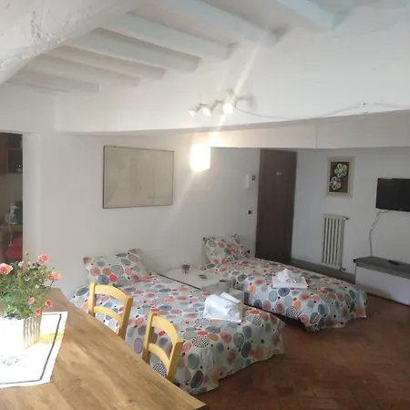 Palazzo Reali - O Nella Storia Di Guest house